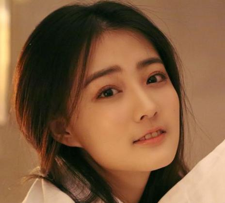 如何画鼻影？3个修容位置打造精致翘鼻