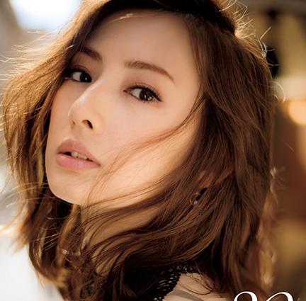 迎春节or情人节 女神最爱的82发型让你焕然一新