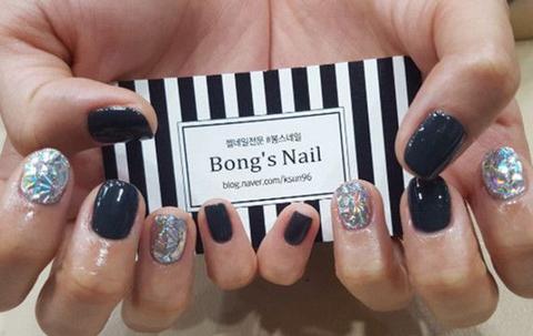 跟着韩妞做钻石系指彩 钻石美甲闪耀你精致的双手