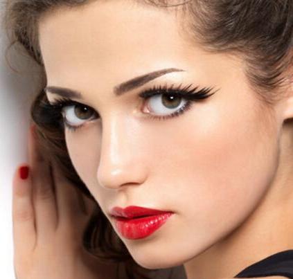红唇怎么画好看?教你怎么画红唇妆才好看 红唇怎么画好看?教你怎么画红唇妆才好看