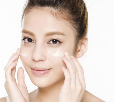 摆脱“大油田”称号!和痘痘肌说byebye 摆脱“大油田”称号!和痘痘肌说byebye