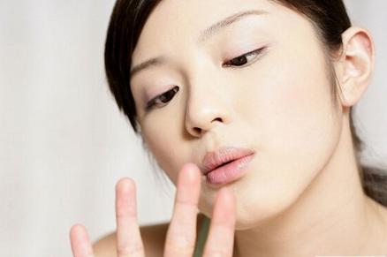 脸上毛孔粗大怎么办