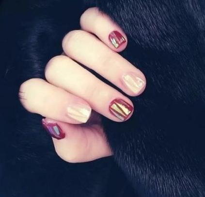 2017红色美甲图片