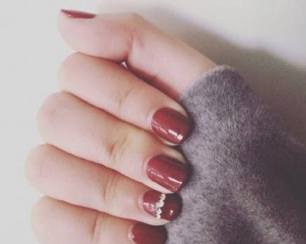 2017红色美甲图片