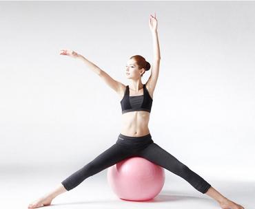 怎样用瑜伽球减肥