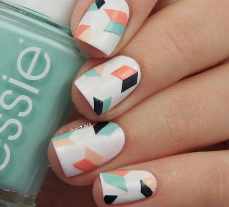 简单好看的美甲图片