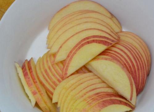 黑眼圈怎么快速消除