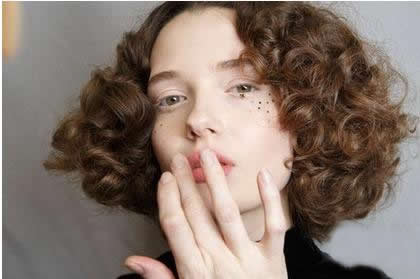 2017年彩妆流行趋势