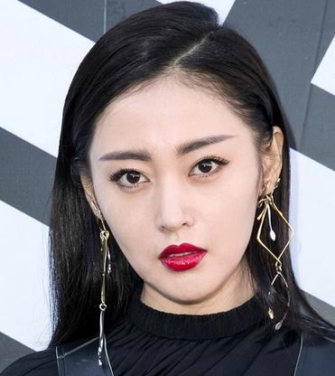 眉形决定脸型更决定气质 这些画眉雷区快避开！