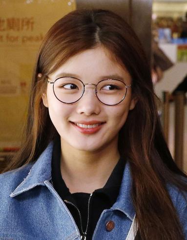 直男最爱的“女神发”是哪款 浪漫的长发与他相约