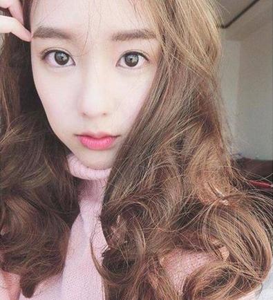 2017早春发型 7款温暖系卷发造型时尚更养眼