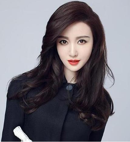 发量少适合的发型 适合发量少的蓬松造型靓丽更吸睛