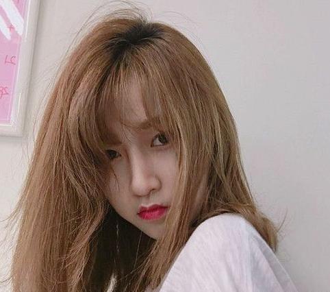 2017情人节女生约会发型 甜美女生发型最具女人味