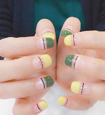 2017最新气质美甲图片