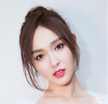 2017年亚洲十美赵丽颖强强逆袭 发型PK谁有望成首美？