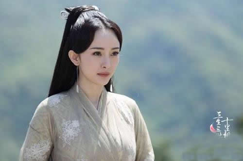 三生三世杨幂的八字刘海软萌仙 发际线也被隐藏起来