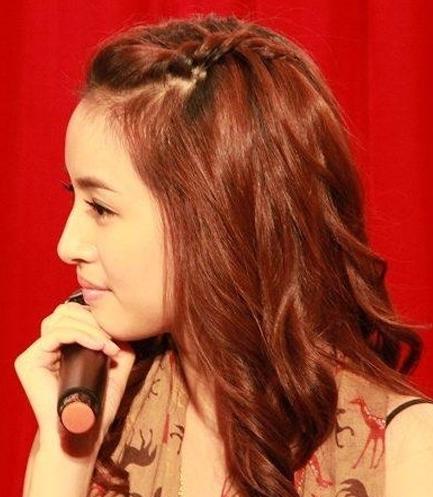 最新林依晨发型图片大全