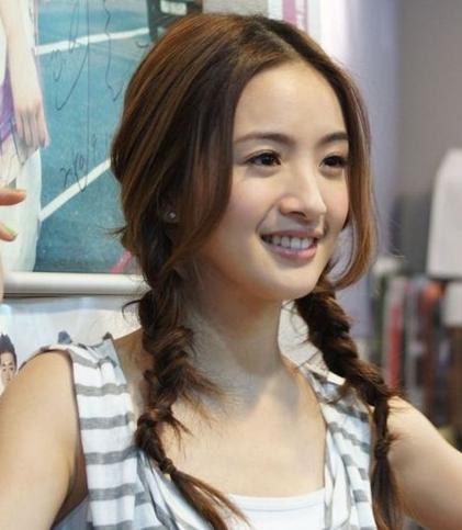 最新林依晨发型图片大全