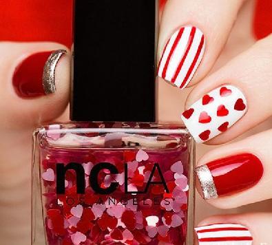 美甲2017新款图片红色：情人节就靠这抹“幸福红”招桃花！