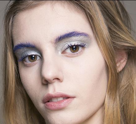 2017最新妆容流行趋势 伦敦时装周糖果妆成潮流趋势 2017最新妆容流行趋势 伦敦时装周糖果妆成潮流趋势