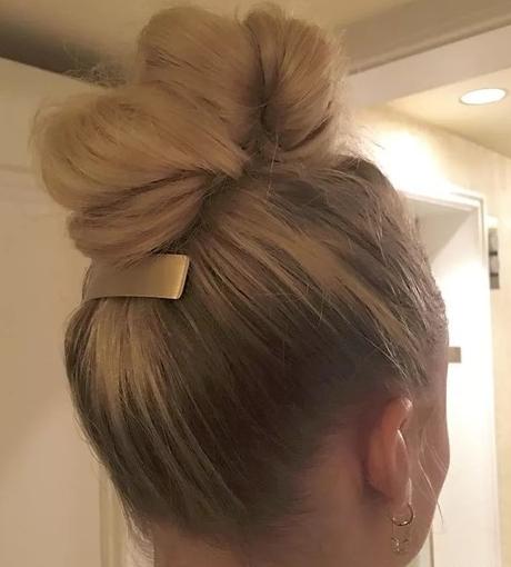 中长发怎么扎好看?7款时尚扎发让你任意切换造型 中长发怎么扎好看?7款时尚扎发让你任意切换造型