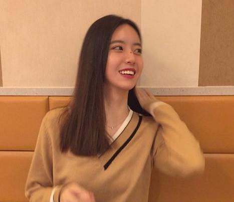 2017年流行女生发型图片欣赏