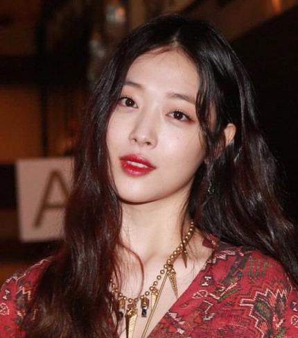 2017中分中长款流行发型