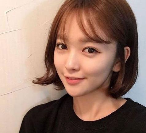 哪种发型显年轻又好看