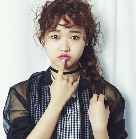 超美的韩式泡面卷刘海 这些女星都换上了