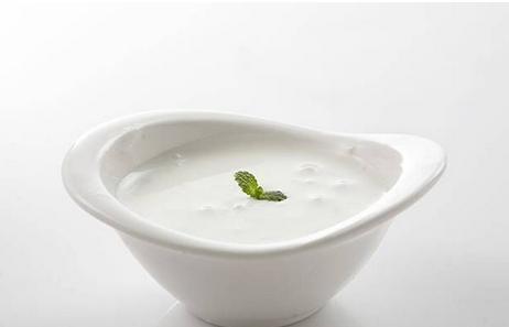 酸奶美容护肤小窍门