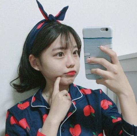 2017流行发型女中长发 2017流行发型女中长发