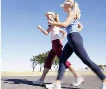 走路和慢跑哪个更减肥 走路和慢跑哪个更减肥