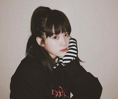 唐嫣换新发型了？唐嫣齐刘海短发真心显嫩