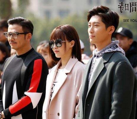 唐嫣换新发型了？唐嫣齐刘海短发真心显嫩