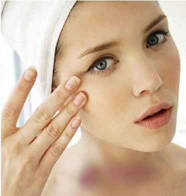 眼霜的正确使用方法及步骤