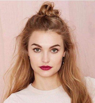 半丸子头适合什么脸型