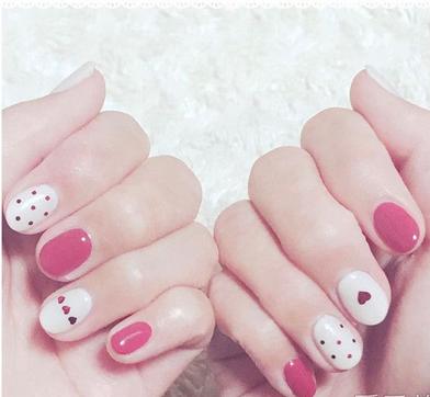美甲图片2017新款式 甜美小清新美甲给你专属的浪漫