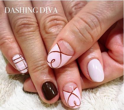 美甲图片2017新款式 甜美小清新美甲给你专属的浪漫