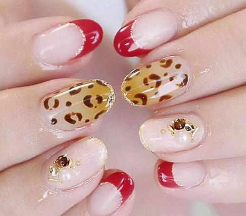 法式美甲图片2017最新款