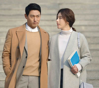 张俪朱镇模恋情曝光 长脸御姐百变短发减龄似少女