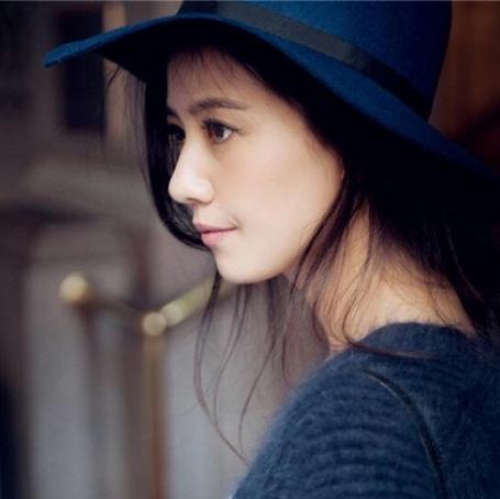 高圆圆赵又廷恩爱温馨接地气 女神气质穿搭依旧这么美