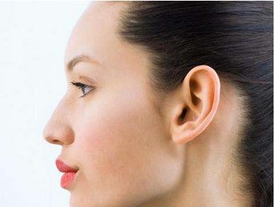 产后脸上斑点怎么调理