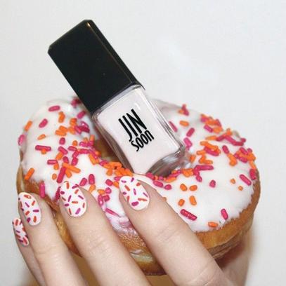 2017时尚美甲图片