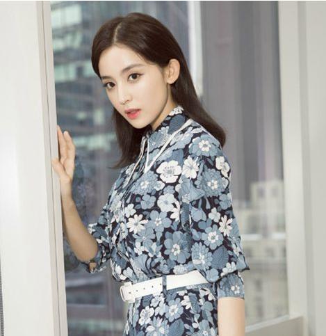 古力娜扎又换新发型了？难道中长发是2017年流行趋势