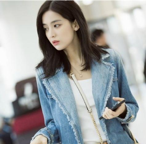 古力娜扎又换新发型了？难道中长发是2017年流行趋势