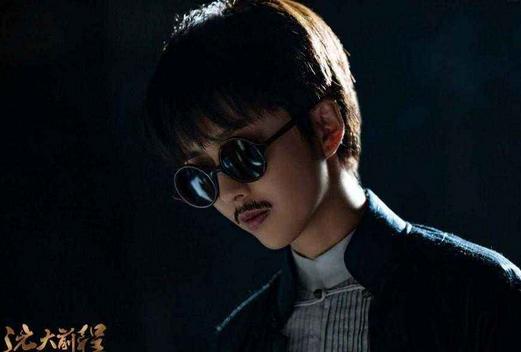 佟丽娅又换新发型了？佟丽娅新短发造型攻气十足