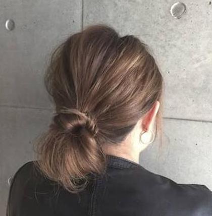 怎样扎头发好看图解