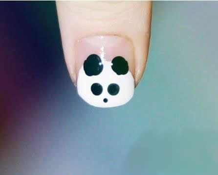 可爱美甲造型设计图片 做小熊猫指甲油教程