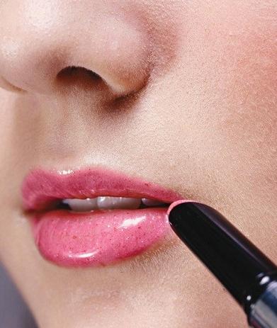 赵丽颖轮廓玫瑰唇成美妆新潮流 妆容惊艳到爆 赵丽颖轮廓玫瑰唇成美妆新潮流 妆容惊艳到爆