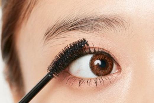 眼影怎么搭配好看